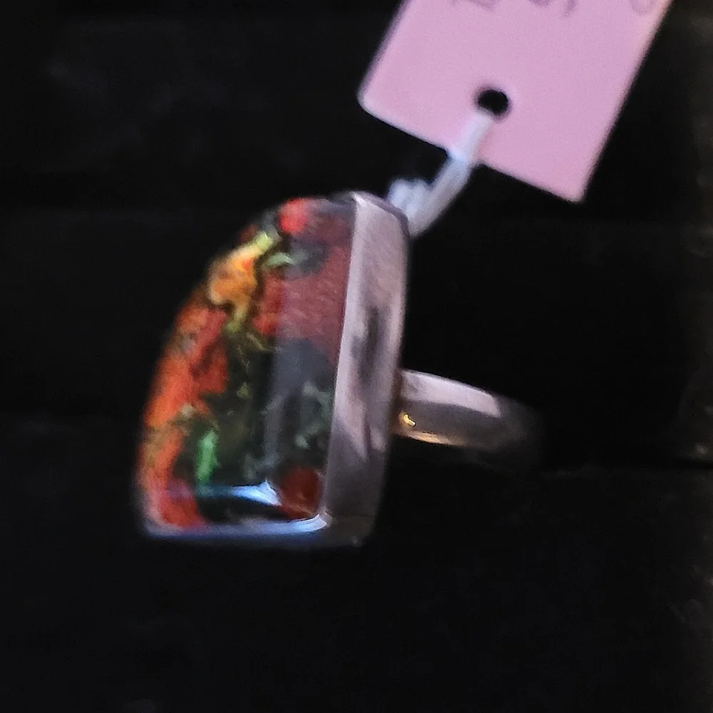Dichroic Glass Statement Ring,  sz 7.75; set in sterling silver - Picture 5 of 9